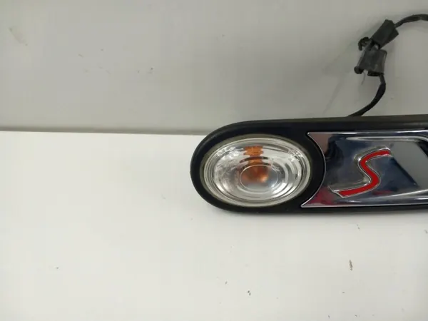OEM 2751970 Rechter Kotflügelblinker für MINI Cooper S R56 image 4
