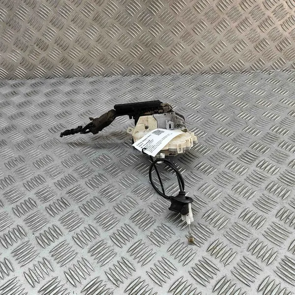 Porsche Panamera (970) 2012 Höger Framdörrslås image 5