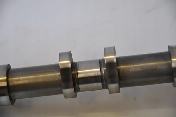 Árbol de levas Ford USA MUSTANG coupe 2018 JR3E6A273BA image 4