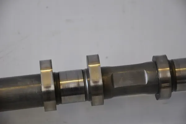 Árbol de levas Ford USA MUSTANG coupe 2018 JR3E6A273BA image 5