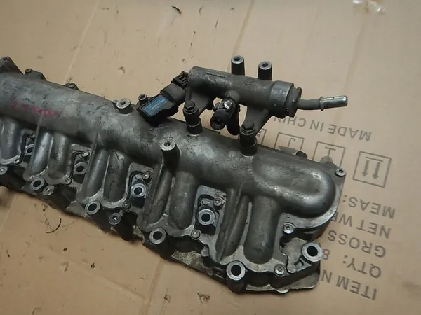 Alfa Romeo OE 55210197 Coletor de admissão image 2