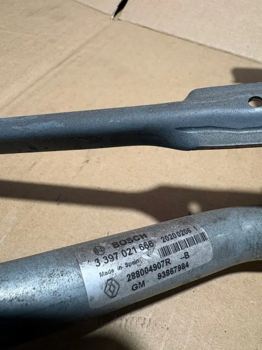Renault Trafic pyyhkijämoottori OEM 288004907R image 4