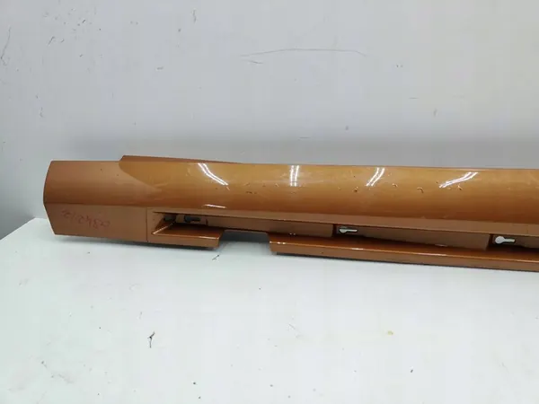 Volvo S60 II Left Door Sill 32270136 image 5