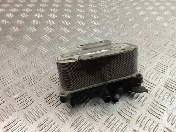 BMW Lämmönvaihdin OEM 7638582 N20-moottorille image 3