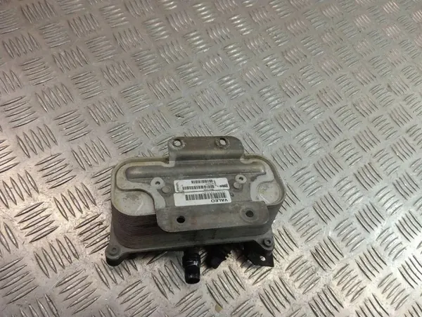 BMW Lämmönvaihdin OEM 7638582 N20-moottorille image 9