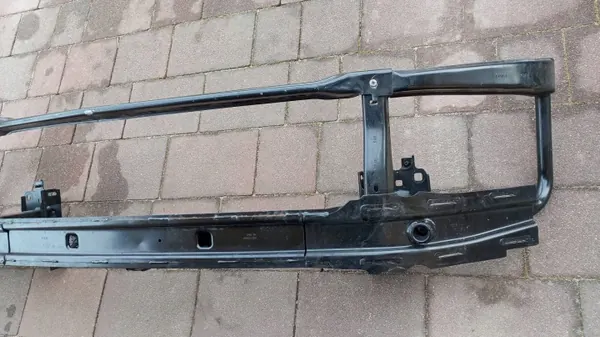 Etupuskurin vahvike OEM 3P0807109A Skoda Superb B9:lle image 3