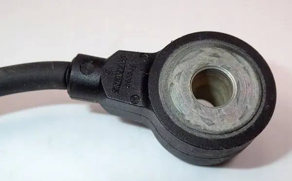 Sensor de Batida 07C905377AA Audi A8 S8 D3 image 3