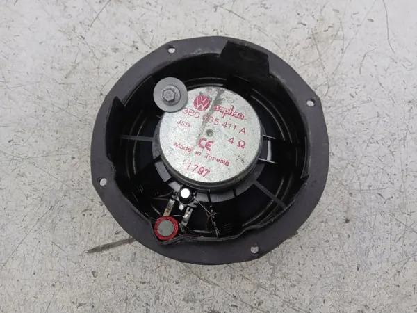 VW Passat B5 etuoven kaiutin OEM 3B0035411A image 3
