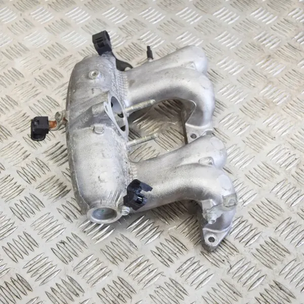 Collecteur d'admission Toyota Prius Hatchback 1NZFXE 57kW 2006 image 4