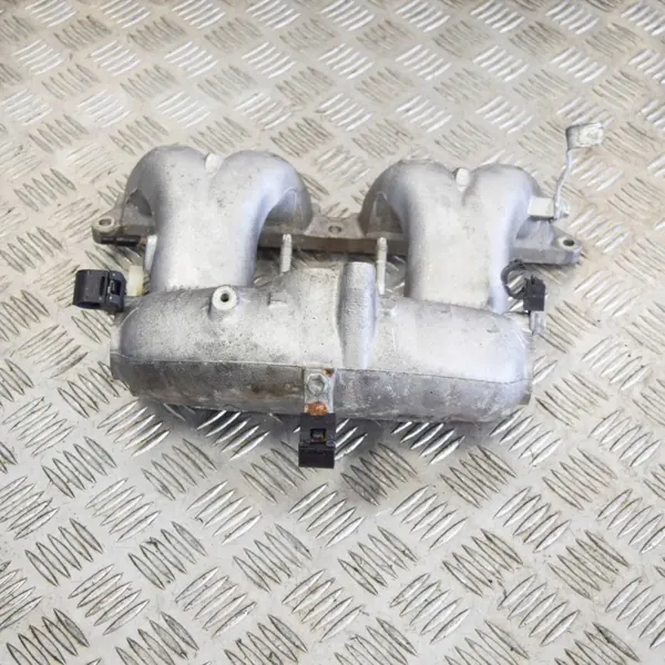 Collecteur d'admission Toyota Prius Hatchback 1NZFXE 57kW 2006 image 5