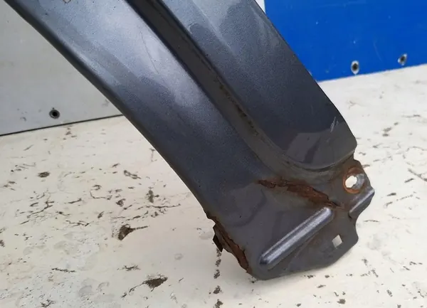 Vänster framfender grå Honda Civic VIII OEM image 4