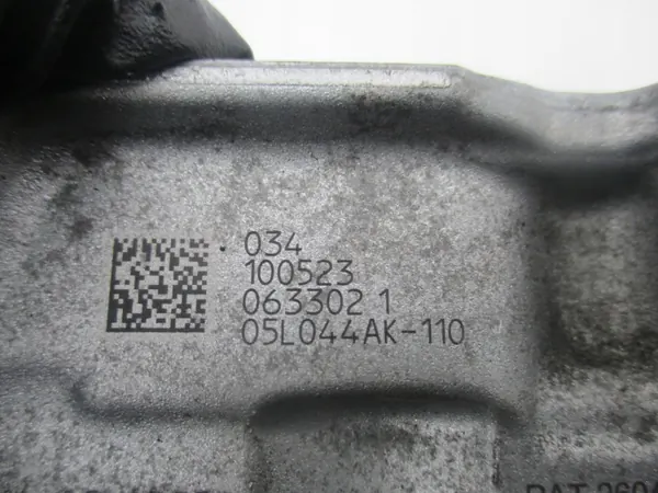 Base Árboles de Levas OEM 05L103308P Audi OE Usado image 6