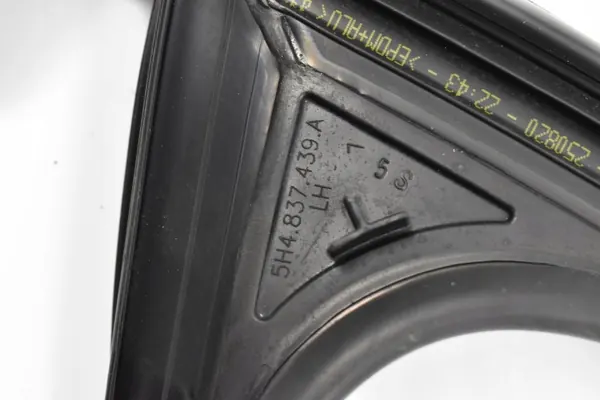 Junta de ventana OEM 5H4837439A izquierda delantera VW Golf 8 image 5