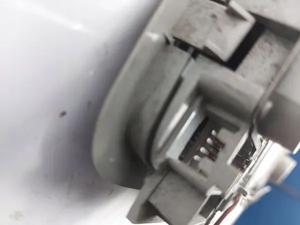 OEM 17675901 Luz de Techo Toyota Avensis II image 3