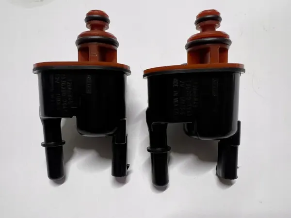 Brandstofdampventiel OEM 12666845 Buick Encore image 2