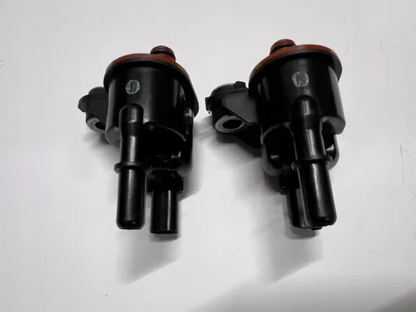 Brandstofdampventiel OEM 12666845 Buick Encore image 5