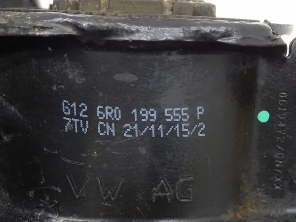 Supporto cambio VW Polo V 6R 6R0199555P image 4