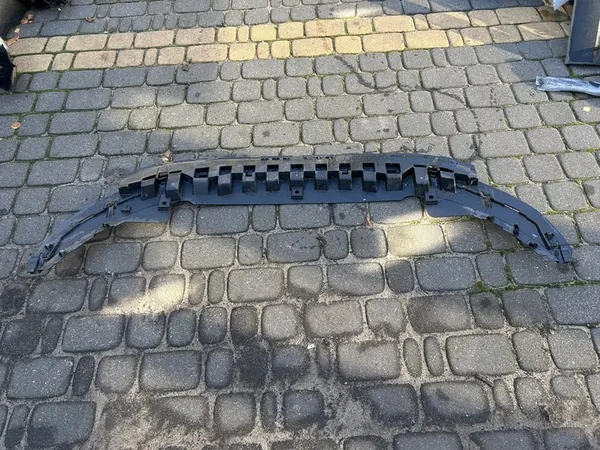 Puskimen Alapinta Audi A3 8V3807233A image 4