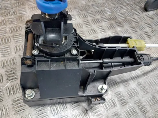 Vaihteensiirto + kaapelit Astra J 1.7 CDTI image 4