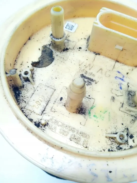 Volkswagen PASSAT B7 2013 Bomba de Combustível image 4