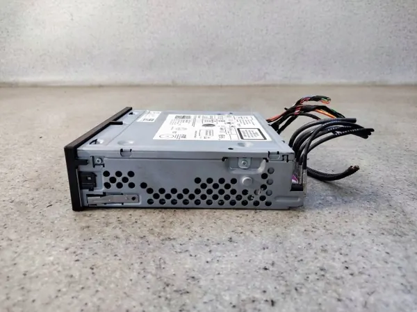 Lecteur navigation OEM 56503587428 pour Skoda Superb III image 6