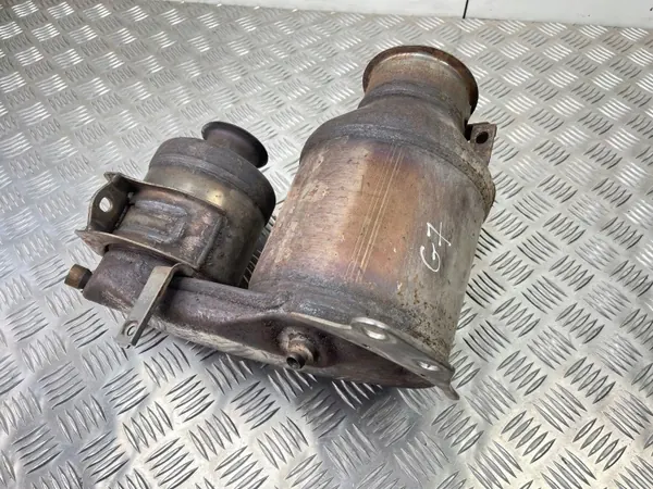 Gebruikte Volkswagen Golf VII DPF 5Q0131705G image 2