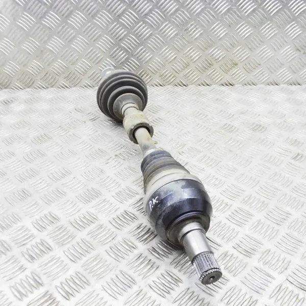 Mercedes-Benz B W247 2019 Eixo dianteiro esquerdo image 4