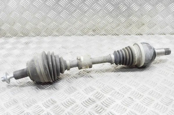 Mercedes-Benz B W247 2019 Eixo dianteiro esquerdo image 5