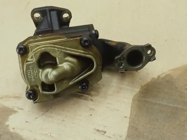 Pompe à huile Ford OE OEM 97JM-6855-AB pour Explorer II FL image 8