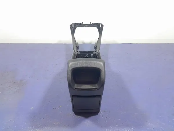 Mercedes A-klasse W177 middenconsole OEM A1776802101 image 2
