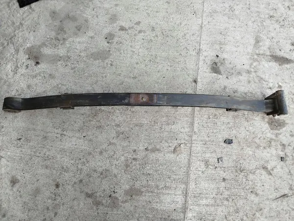 Volkswagen Crafter 2014 Ressort arrière droit OEM image 1