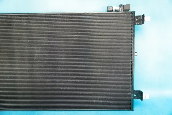 Ilmastointijäähdytin anturi Audi A8 4H 4H0260401M image 5