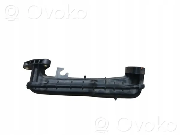 Käytetty EGR-putki OEM VIJ68650 Toyota RAV 4:lle image 5