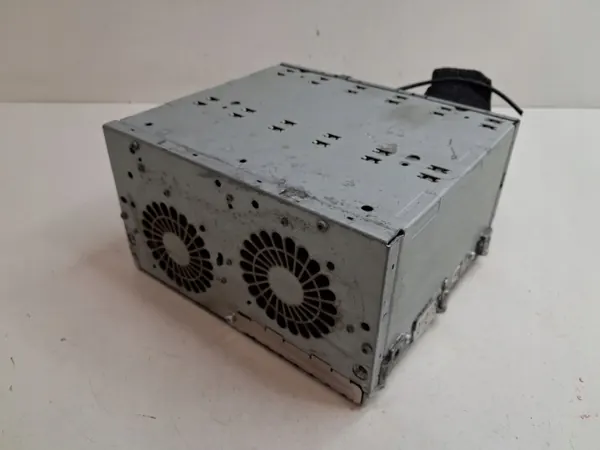 OEM J9D3-19C211-PJ Radio Navigaatio Range Rover Sportille image 2