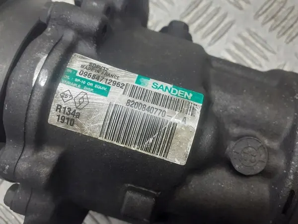 Compressore A/C Renault Thalia II OE 8200840770A image 3