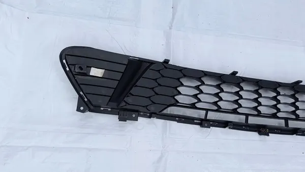 Kia Ceed III front bumper grille 86560-J7000 image 6