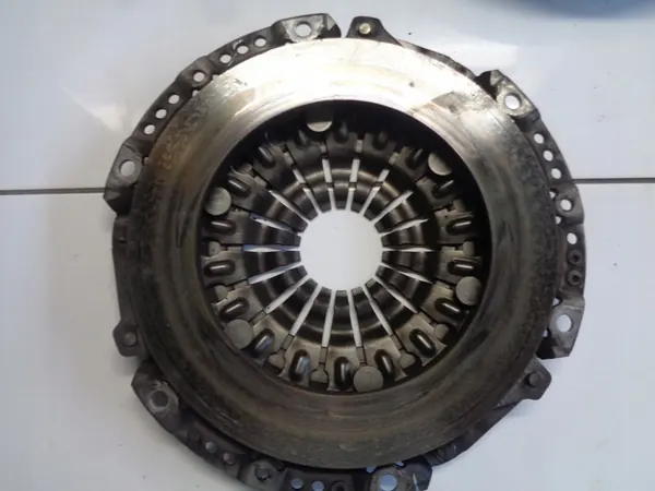 OPEL CORSA E 1.6T Kaksimassakytkin 55583513 image 4