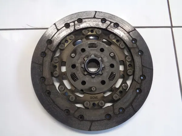 OPEL CORSA E 1.6T Kaksimassakytkin 55583513 image 6