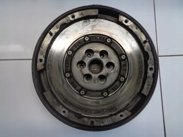 OPEL CORSA E 1.6T Kaksimassakytkin 55583513 image 7