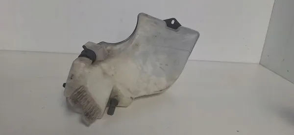 BMW E46 Puhdistusneste Säiliö 7008057 image 7