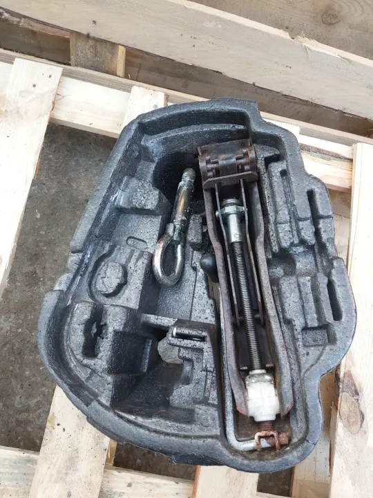 Varaupyörän Korjaussarja OEM VW SEAT SKODA image 2