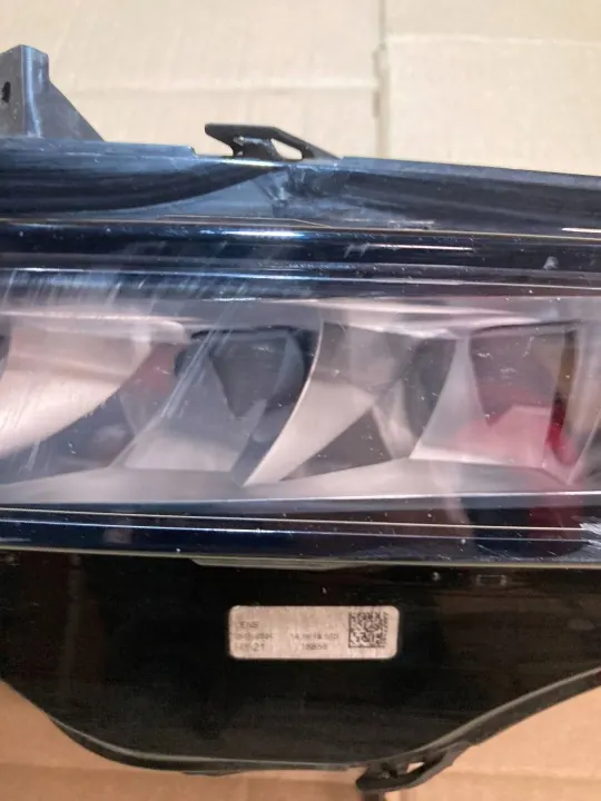 Farol Dianteiro Esquerdo Halogéneo Skoda Octavia IV OEM 5E3941699 image 5