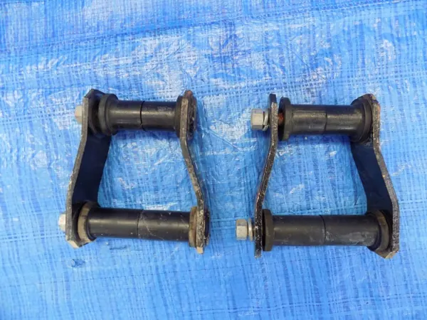 Achter veerbeugel OEM mocowanie L200 II 16-19R image 2