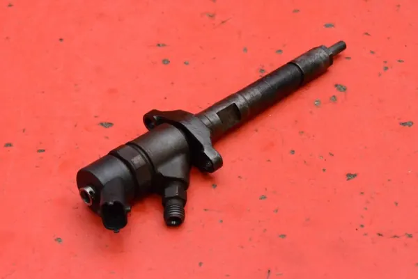 Inyector OEM 0445110281 para Citroen C4 1.6 HDI image 9