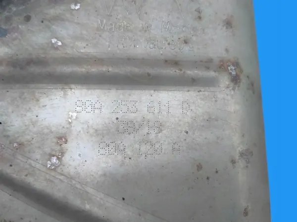 Audi Q5 80A 2.0 TDI Endschalldämpfer OEM 80A253611D image 4
