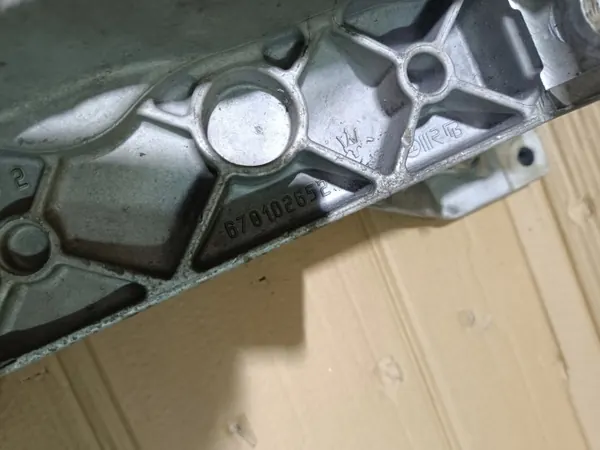 Cuna Delantera OEM 342342334222332223212232 Maserati Levante image 5