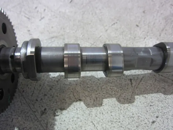 Arbre à cames échappement BMW OE OEM 7790596 5 E60 520D image 5