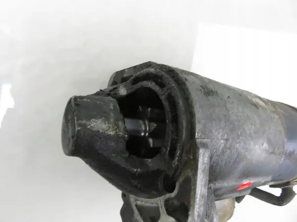 Motor de arranque Suzuki Grand Vitara I 2.0 4x4 image 2