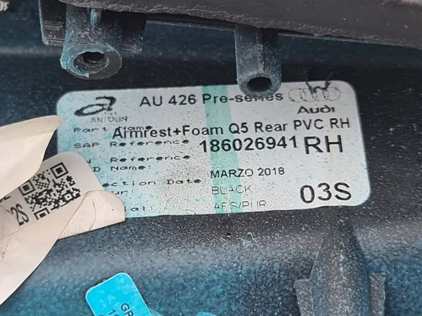 Audi Q5 SQ5 2018 Takakahvan Peite 186026941 image 2