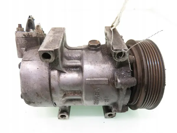 Compressor de ar condicionado Sanden OEM 1438 - Usado image 3
